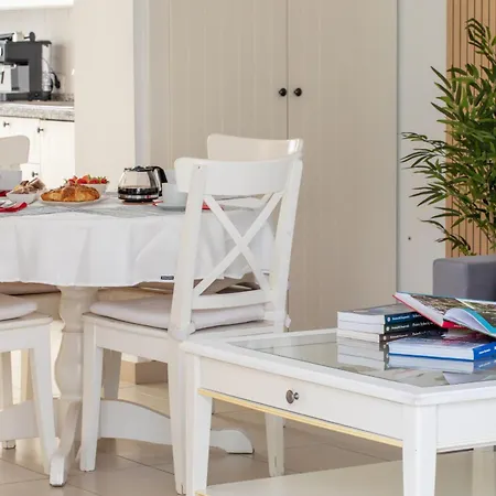 Island Village ホテル アデヘ