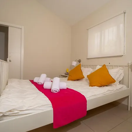 ホテル Island Village アデヘ