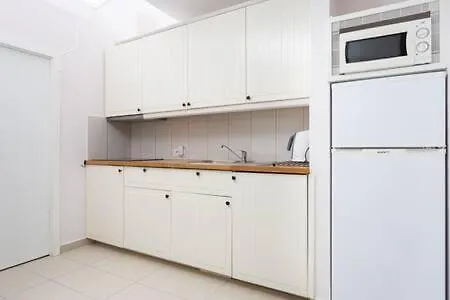 Island Village ホテル